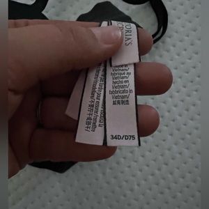 Like new Victoria secret bra